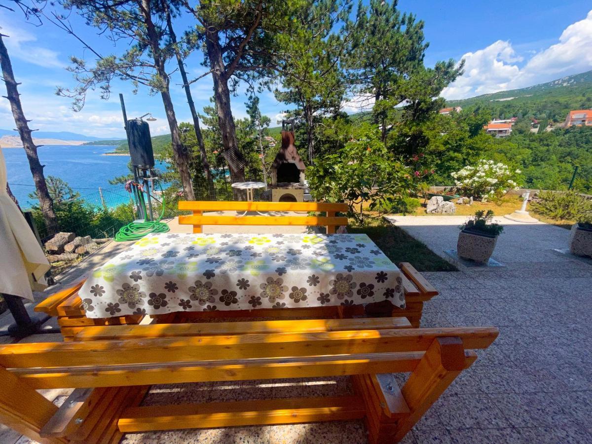 Apartmani Combaj Jadranovo Exterior photo